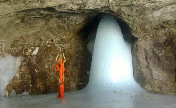 Amarnath Yatra Package : Journey to the Sacred Heights of Spiritual Serenity
