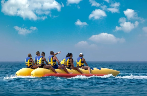 Banana Boat ride Dal lake